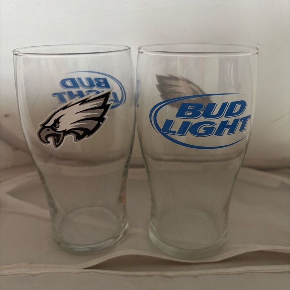2 Philadelphia Eagles Bud Light Beer Glasses
